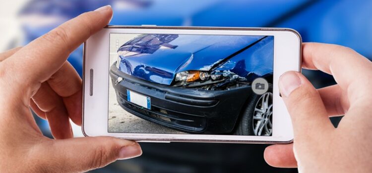 Unfall mit einem Firmenwagen