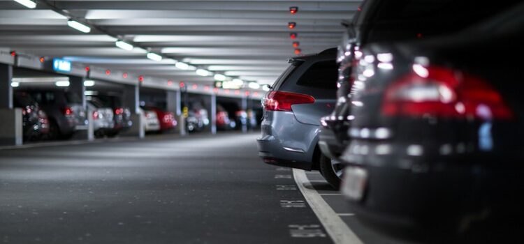 Doppelte Haushaltsführung: Aufwendungen für KFZ-Stellplatz